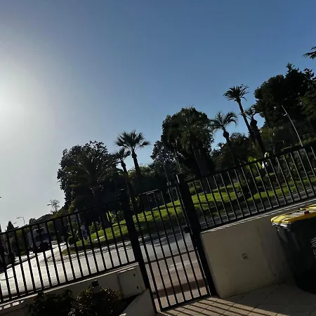 Bel Appartement Studio 1 Piece Proche Plage 300M Quartier Californie